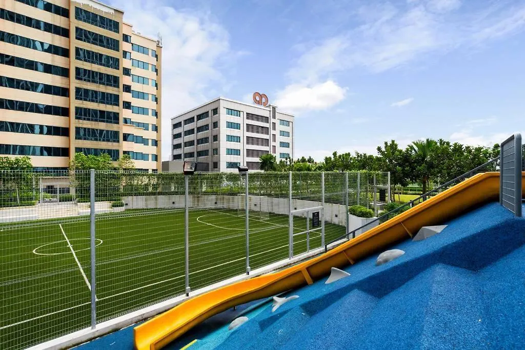 Lumi Tropicana Netflix Cityview Balcony Muji 6Pax Petaling Jaya Malezja