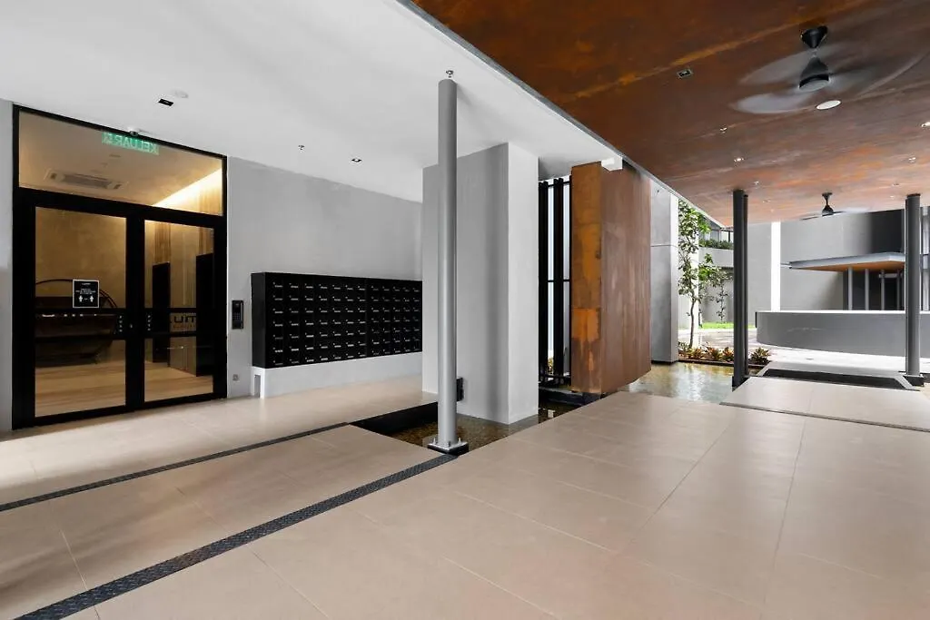 Lumi Tropicana Netflix Cityview Balcony Muji 6Pax Petaling Jaya Apartament