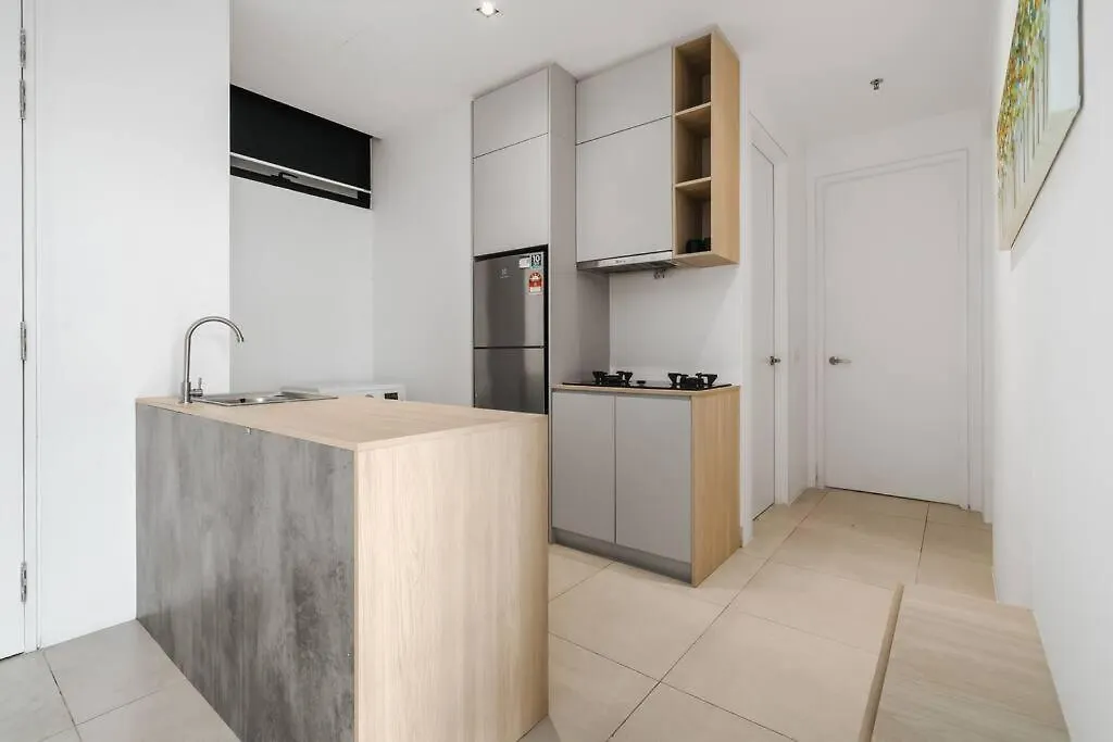 Lumi Tropicana Netflix Cityview Balcony Muji 6Pax Petaling Jaya Apartament