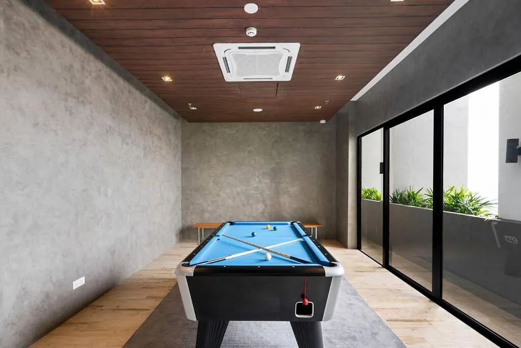 Lumi Tropicana Netflix Cityview Balcony Muji 6Pax Petaling Jaya