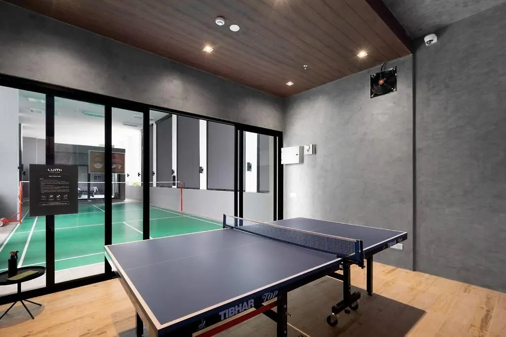 Lumi Tropicana Netflix Cityview Balcony Muji 6Pax Petaling Jaya Apartament